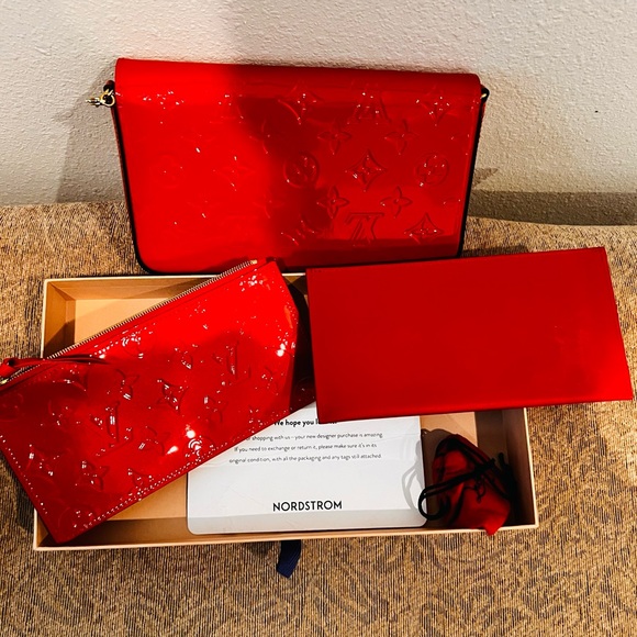 Brand New Louis Vuitton Felicia Pochette Coquelicot Red Patent Leather Bag - Picture 6 of 12